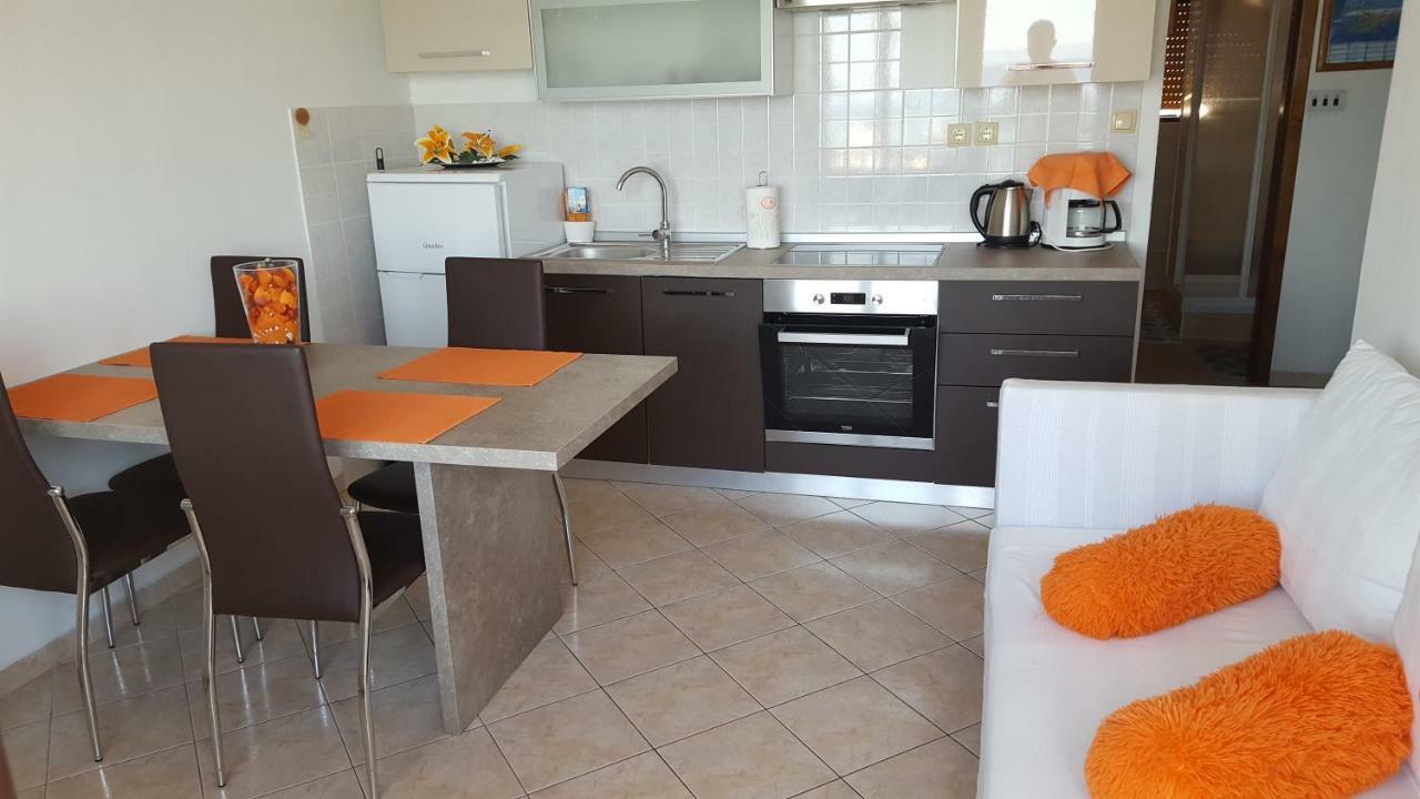 Apartmani Marenda Supetarska Draga Eksteriør billede